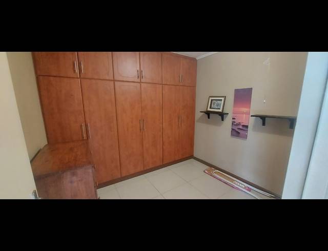 2 BEDROOM APARTMENT FOR SALE IN NEW TOWN CENTRE